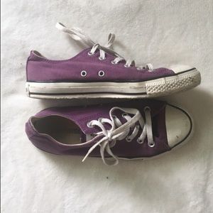 Converse Purple low top sneakers size 8